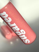 Load image into Gallery viewer, Bubblegum babe lip oil
